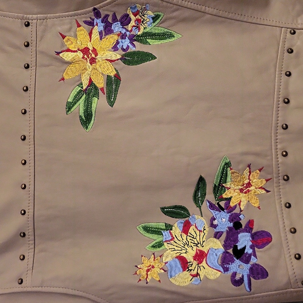 Lambskin Leather Jacket w/ Embroidery Small - Picture 3 of 14